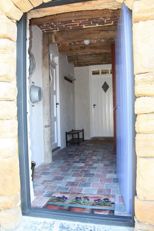 Vakantieboerderij Ferme Le Bleuet Ohey Habitación foto