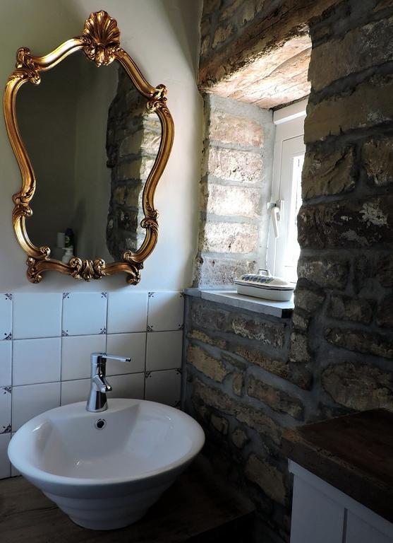 Vakantieboerderij Ferme Le Bleuet Ohey Habitación foto